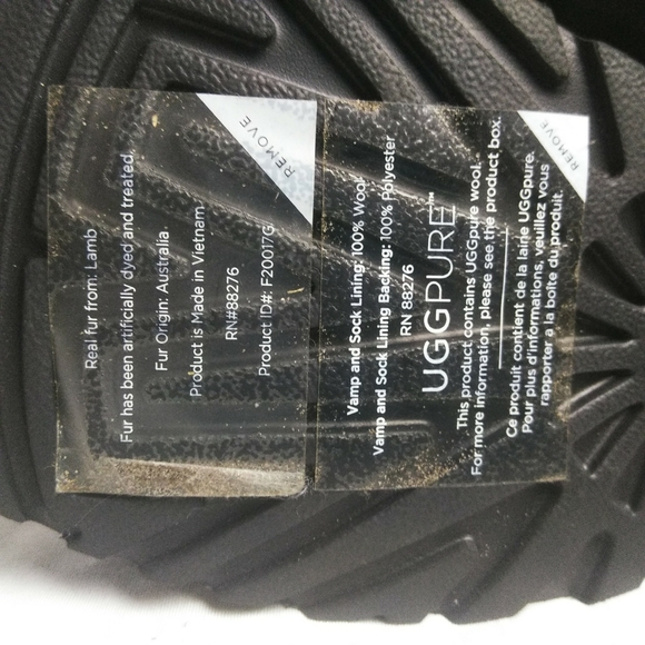 UGG Mismatched Size Glen Wedge Boot  L9 R8 - Picture 10 of 10